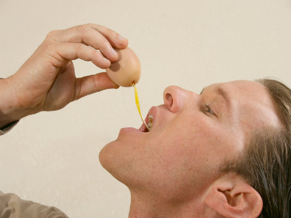 Ăn trứng sống có an toàn?