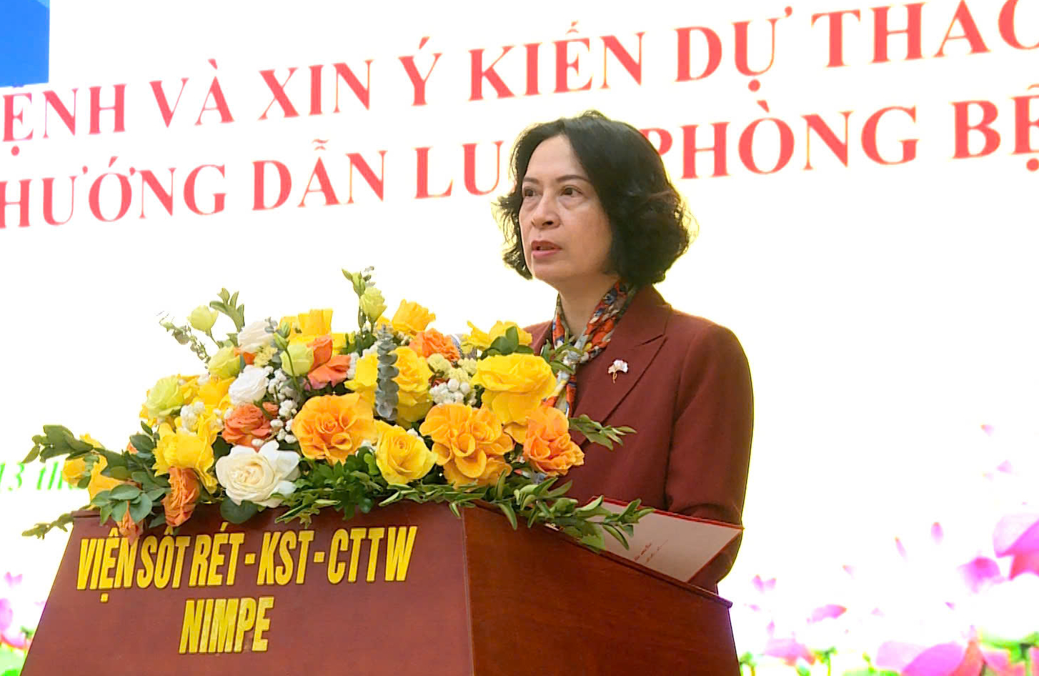 Chủ động phòng bệnh, lấy người dân làm trung tâm, chú trọng chăm sóc sức khỏe toàn diện theo vòng đời- Ảnh 1.