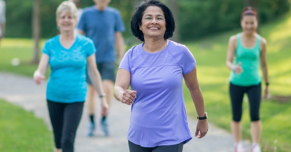 5 bài tập đơn giản giúp khí huyết lưu thông