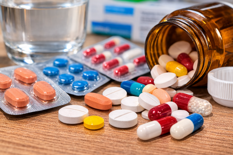 SOS: Thường xuyên dùng thuốc giảm đau có thể dẫn tới tổn thương thận- Ảnh 1.