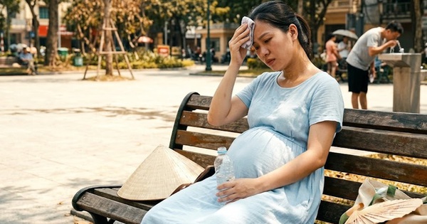 Nắng nóng kéo dài khiến phụ nữ mang thai dễ bị sốc nhiệt