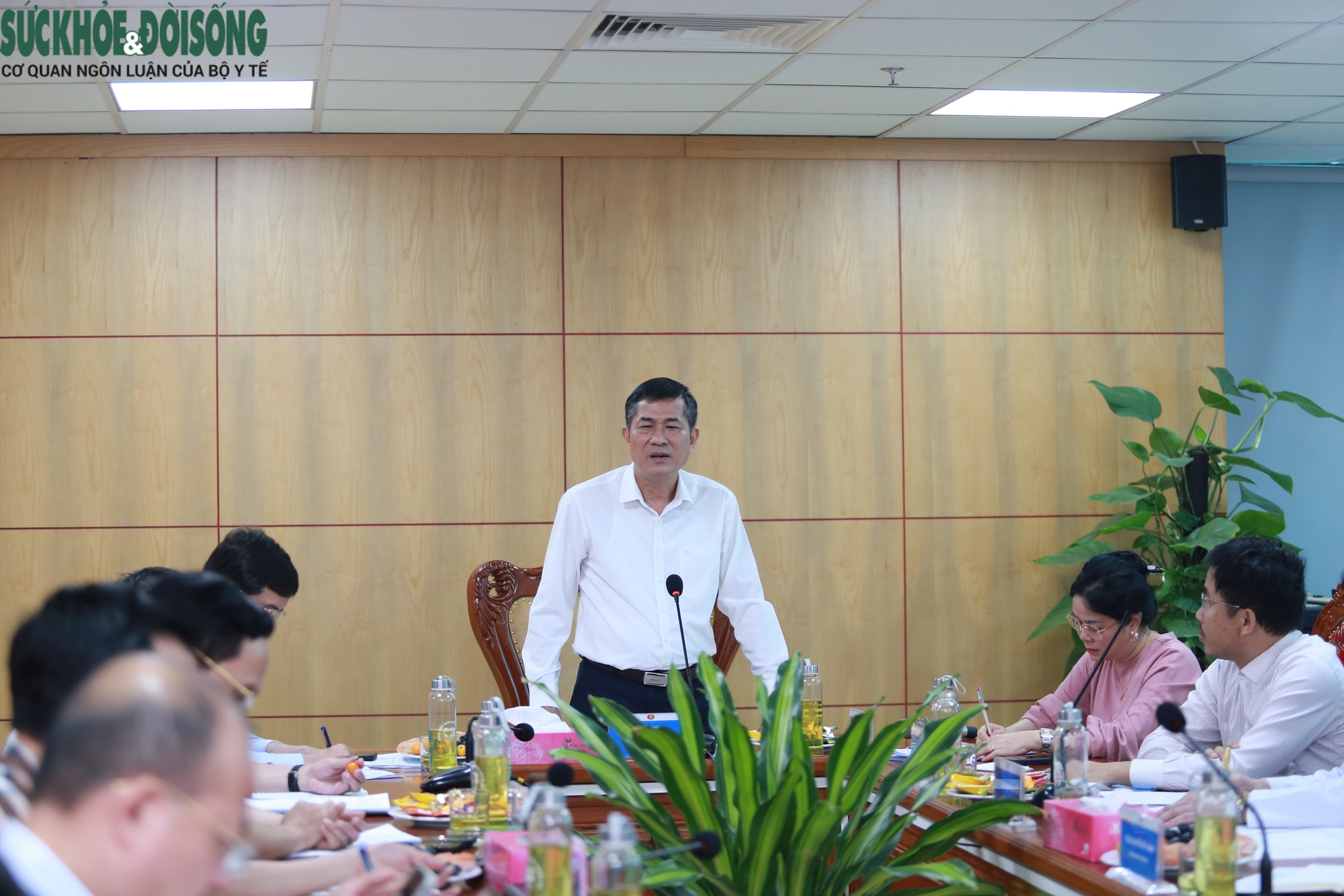 Nghệ An gỡ 'nút thắt' cho Bệnh viện Ung bướu, hướng tới trung tâm điều trị chuyên sâu- Ảnh 5. Nghệ An gỡ 'nút thắt' cho Bệnh viện Ung bướu, hướng tới trung tâm điều trị chuyên sâu- Ảnh 5.