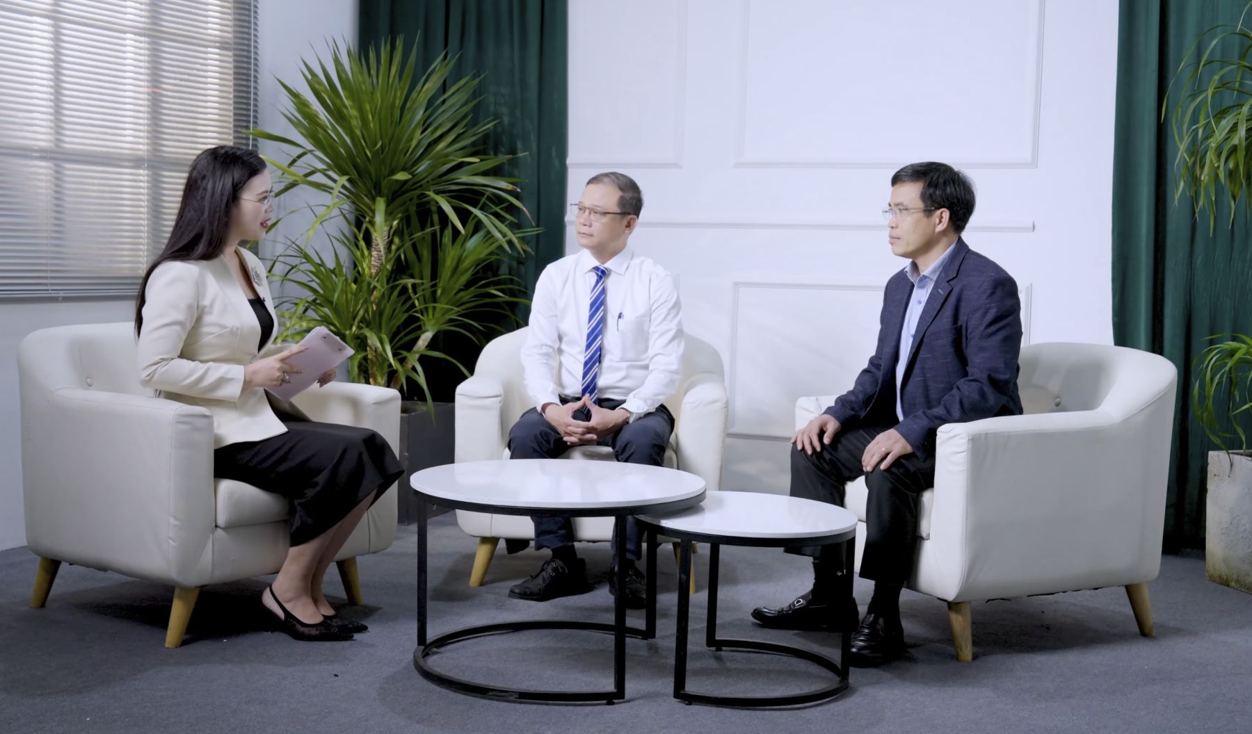 Sốt xuất huyết Dengue tại miền Trung - Tây Nguyên: Không chỉ mùa mưa, không chừa độ tuổi- Ảnh 2. Sốt xuất huyết Dengue tại miền Trung - Tây Nguyên: Không chỉ mùa mưa, không chừa độ tuổi- Ảnh 2.