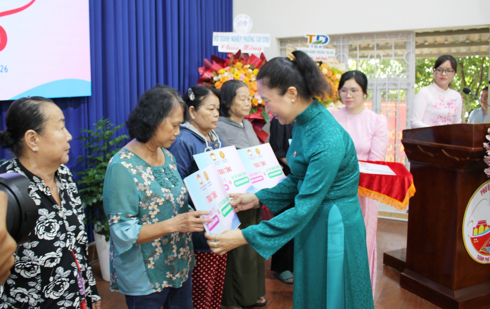 TPHCM: Doanh nhân góp ‘phần mềm’ để y tế cơ sở chạm tới người yếu thế- Ảnh 1. TPHCM: Doanh nhân góp ‘phần mềm’ để y tế cơ sở chạm tới người yếu thế- Ảnh 1.