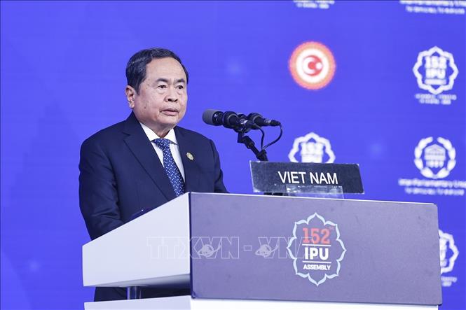 Chủ tịch Quốc hội Trần Thanh Mẫn phát biểu tại Phiên thảo luận chung Đại hội đồng IPU-152- Ảnh 3. Chủ tịch Quốc hội Trần Thanh Mẫn phát biểu tại Phiên thảo luận chung Đại hội đồng IPU-152- Ảnh 3.
