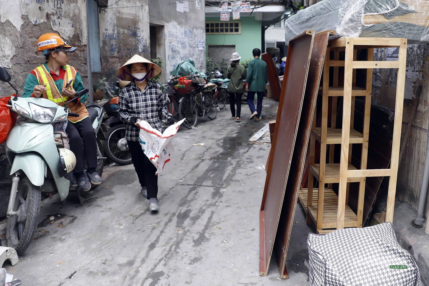 Người dân Bạch Đằng 'thần tốc' dọn nhà, nhường mặt bằng cho cầu Trần Hưng Đạo- Ảnh 8. Người dân Bạch Đằng 'thần tốc' dọn nhà, nhường mặt bằng cho cầu Trần Hưng Đạo- Ảnh 8.