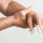 Cách làm chậm tiến triển bệnh Parkinson không dùng thuốc
