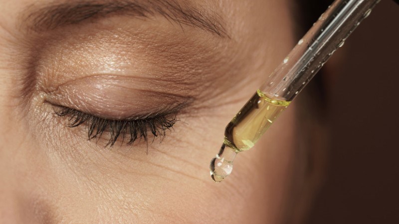 Dùng retinol trong bao lâu thì da đẹp?- Ảnh 2. Dùng retinol trong bao lâu thì da đẹp?- Ảnh 2.