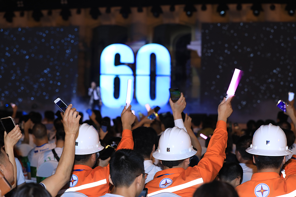 Kêu gọi người dân tiết kiệm năng lượng hưởng ứng Giờ Trái đất 2026- Ảnh 1. Kêu gọi người dân tiết kiệm năng lượng hưởng ứng Giờ Trái đất 2026- Ảnh 1.