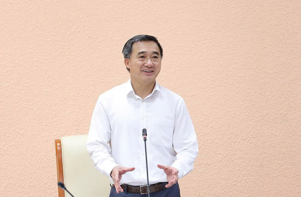 Xây dựng trung tâm y tế chuyên sâu phải có điểm nhấn, 'giữ chân' người Việt không ra nước ngoài điều trị- Ảnh 1. Xây dựng trung tâm y tế chuyên sâu phải có điểm nhấn, 'giữ chân' người Việt không ra nước ngoài điều trị- Ảnh 1.