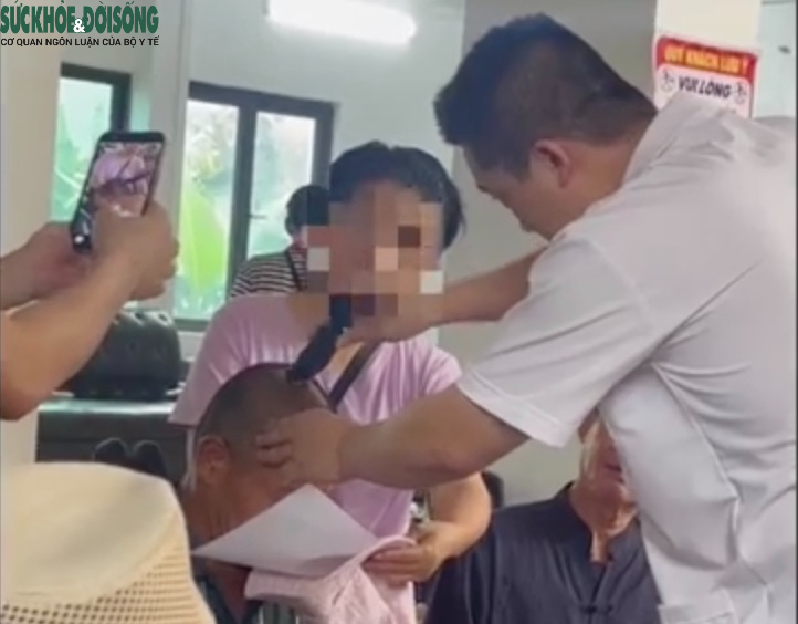 Sở Y tế Hà Nội vào cuộc yêu cầu xử lý cơ sở chữa 'bách bệnh' bằng 'giác hơi hút máu'- Ảnh 3. Sở Y tế Hà Nội vào cuộc yêu cầu xử lý cơ sở chữa 'bách bệnh' bằng 'giác hơi hút máu'- Ảnh 3.