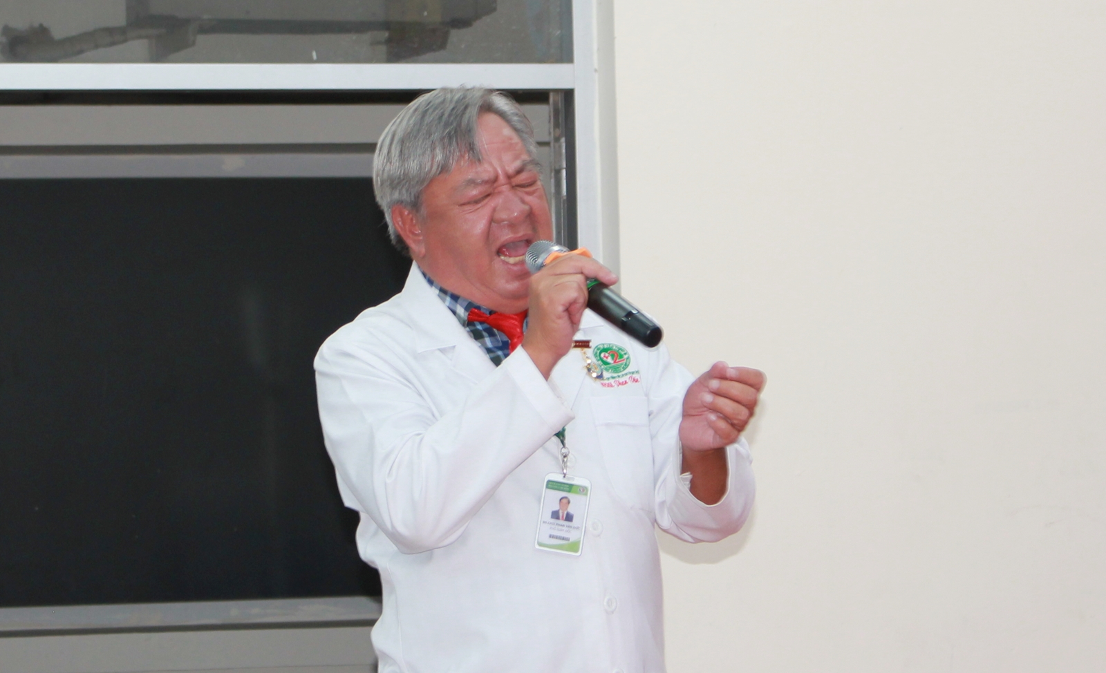 Trường Sa trong trái tim thầy thuốc: Giữ bình yên từ những điều giản dị- Ảnh 3. Trường Sa trong trái tim thầy thuốc: Giữ bình yên từ những điều giản dị- Ảnh 3.