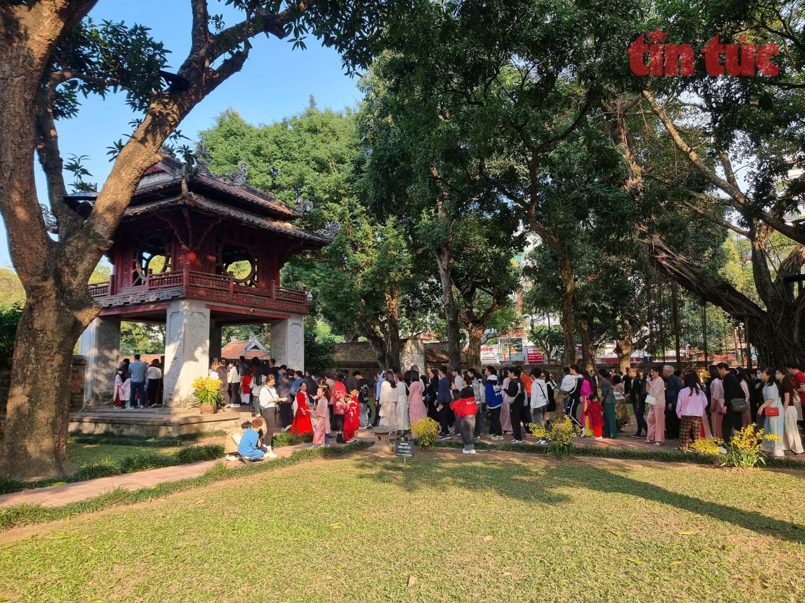 Sẽ kiến nghị hoán đổi lịch làm việc để Ngày Văn hoá Việt Nam 24/11 được nghỉ 4 ngày- Ảnh 1. Sẽ kiến nghị hoán đổi lịch làm việc để Ngày Văn hoá Việt Nam 24/11 được nghỉ 4 ngày- Ảnh 1.