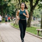 Tại sao đi bộ ngắt quãng giúp ‘đốt mỡ’ nhanh hơn đi bộ thường?