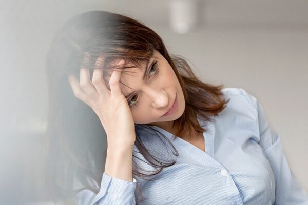 Chóng mặt ở phụ nữ tiền mãn kinh