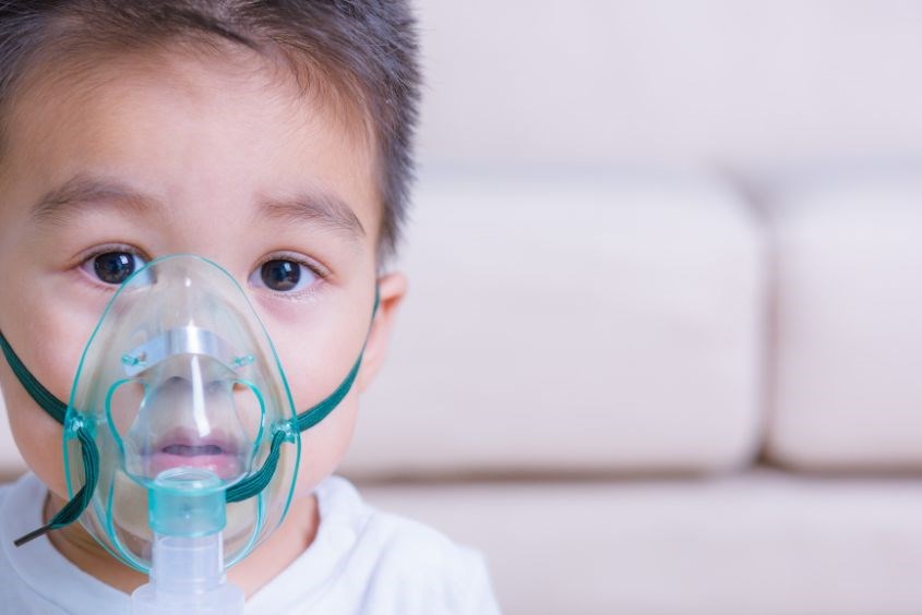 7 cách chăm sóc trẻ bị viêm phế quản tại nhà giúp nhanh hồi phục- Ảnh 2.