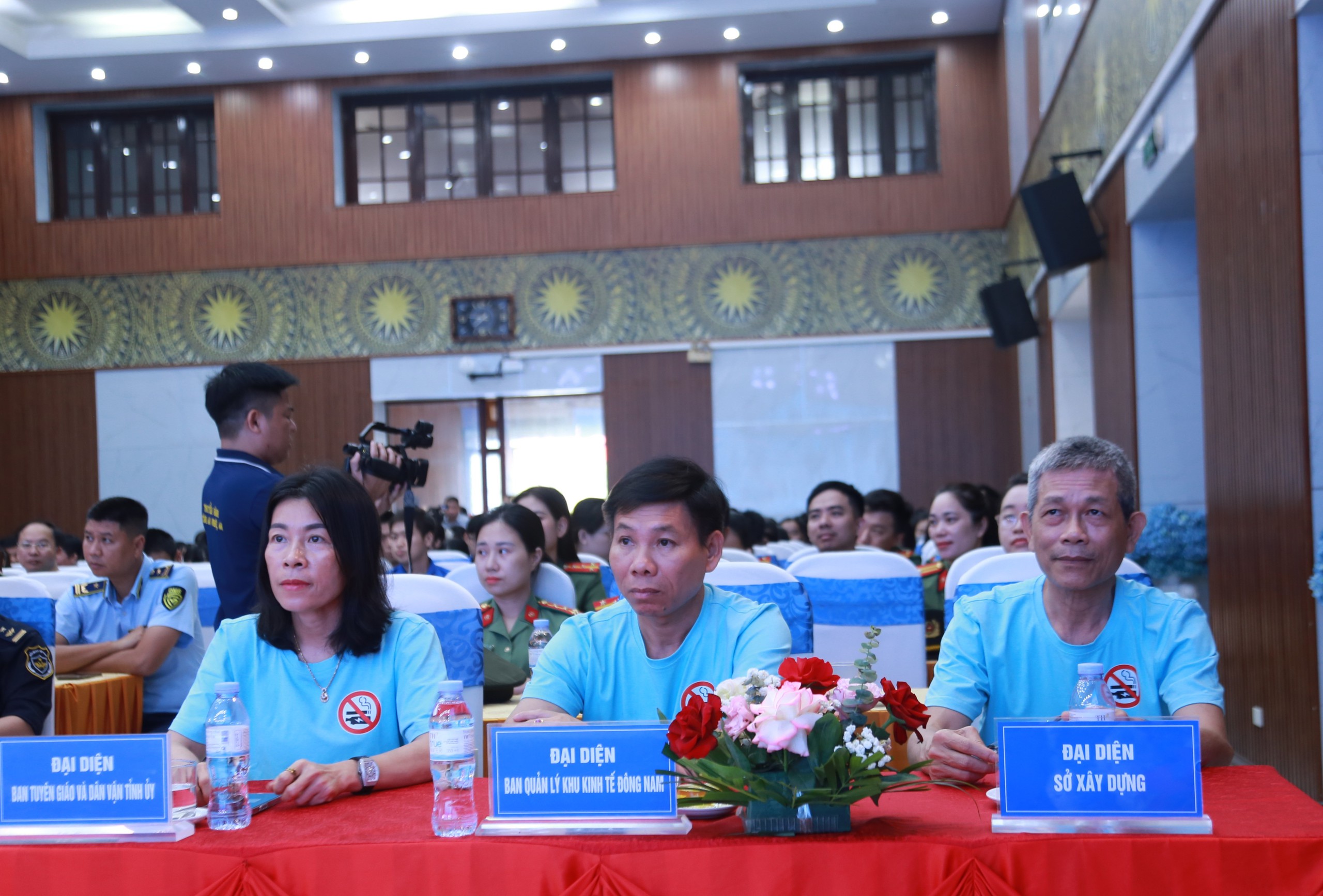 20260529084811-1780019765630217084342 Vạch trần 'bẫy' thuốc lá điện tử đang len lỏi vào giới trẻ
- Ảnh 4.