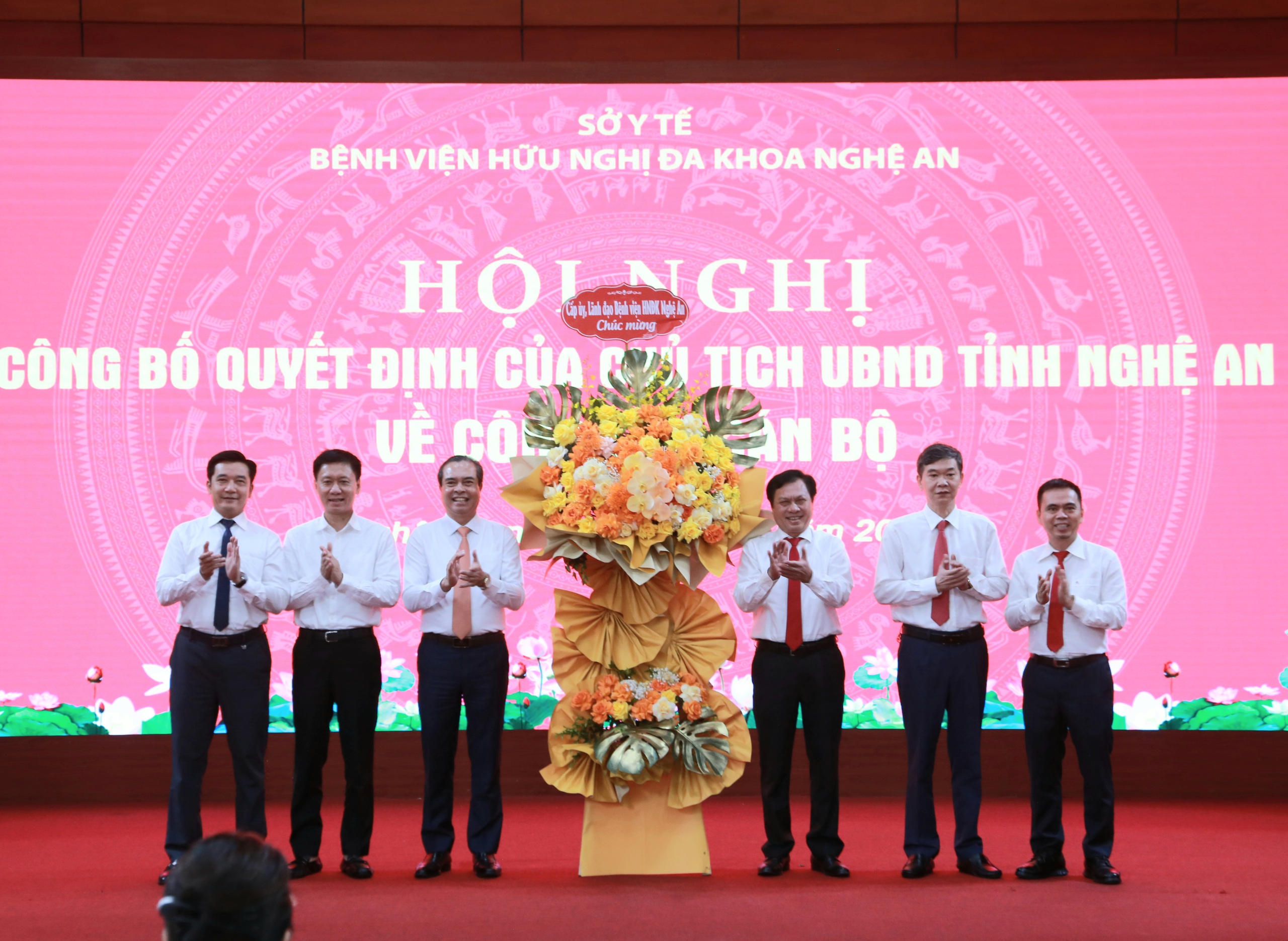 20260601111648-1780290746875981289233 Tân Giám đốc Bệnh viện Hữu nghị Đa khoa Nghệ An: Xây dựng bệnh viện thông minh, chuyên nghiệp và hiện đại- Ảnh 7.
