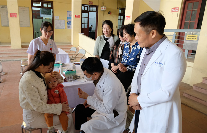 base64-1779974753881352969942 Có nên bổ sung vitamin A liều cao kéo dài cho trẻ?- Ảnh 1.