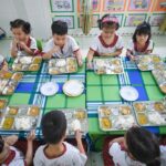 Từ 400 thực đơn bữa ăn học đường đến bài toán dinh dưỡng trẻ em Việt
