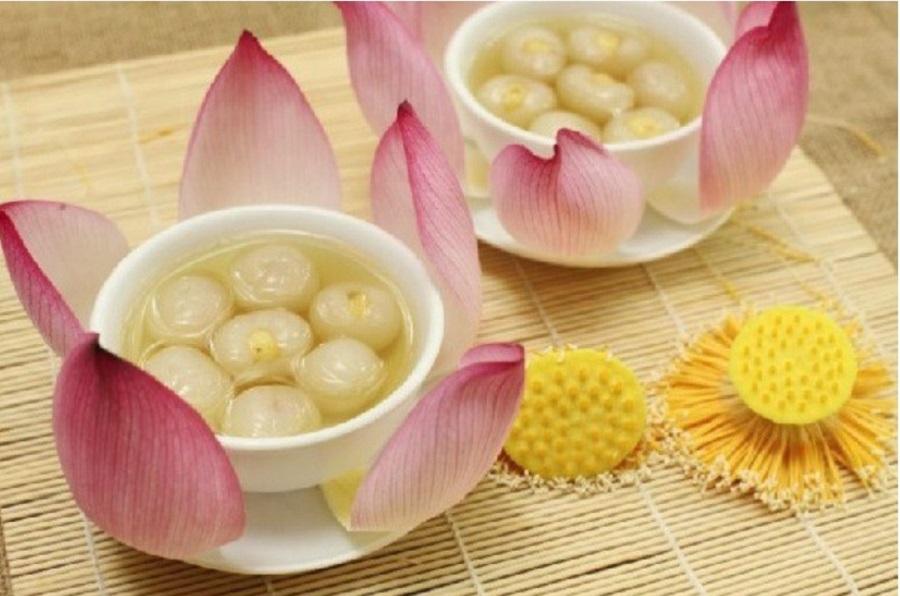 che-hat-sen-1781250040491212956636 5 món ăn bài thuốc từ hạt sen giúp an thần, dưỡng tâm, bồi bổ cơ thể - Ảnh 2.