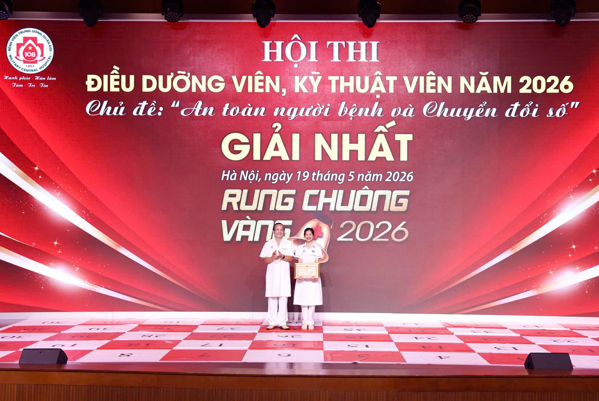 dieu-duong-17792336799741547390287 Điều dưỡng phải làm chủ công nghệ để chăm sóc người bệnh tốt hơn- Ảnh 2.