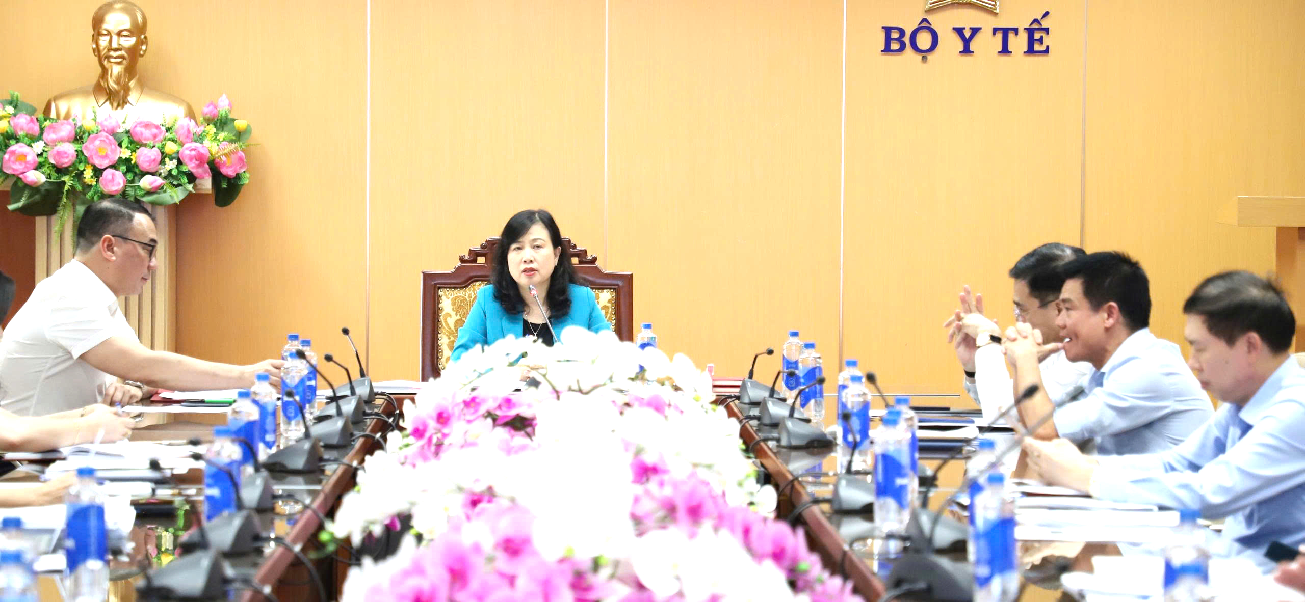 edit-btr-nq-1780446222893823339938 Bộ trưởng Đào Hồng Lan: Người đứng đầu các đơn vị Bộ Y tế chịu trách nhiệm trực tiếp về kết quả thực hiện Nghị quyết 57- Ảnh 2.