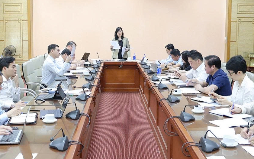Bộ trưởng Đào Hồng Lan: Người đứng đầu các đơn vị Bộ Y tế chịu trách nhiệm trực tiếp về kết quả thực hiện Nghị quyết 57