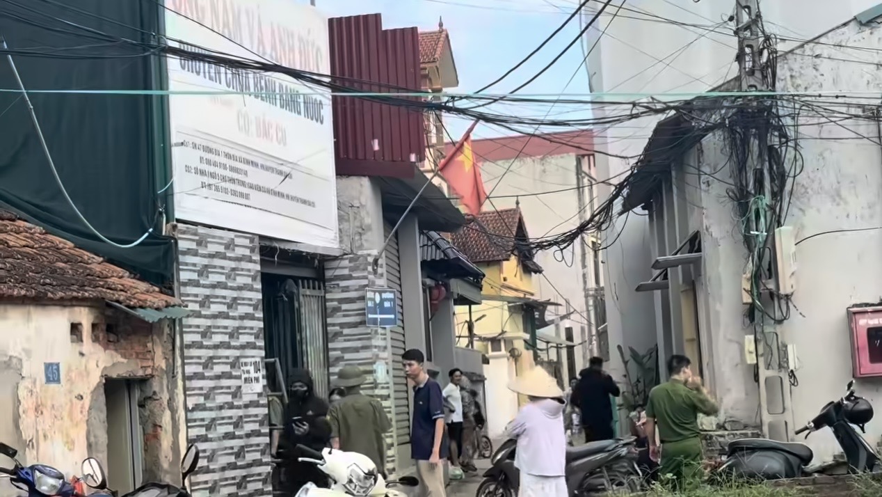 img8004-17793353738911082295322 Công an Hà Nội vào cuộc vụ mổ khối u tại cơ sở chữa bệnh bằng nước- Ảnh 2.