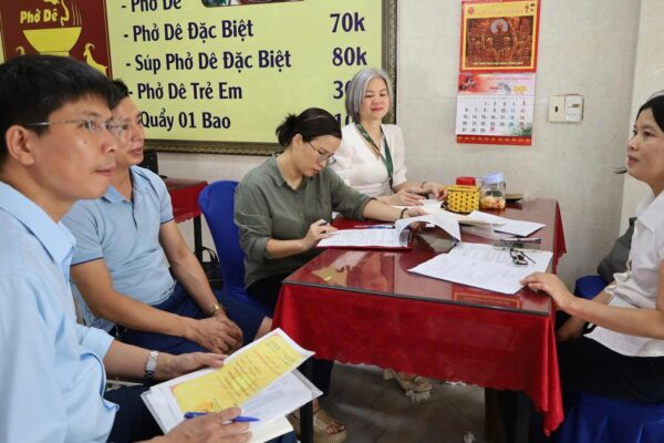 Hà Tĩnh tăng cường đảm bảo an toàn thực phẩm mùa nắng nóng