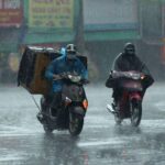 Miền Bắc mưa dông hết ngày mai, sau đó sẽ nắng nóng gay gắt