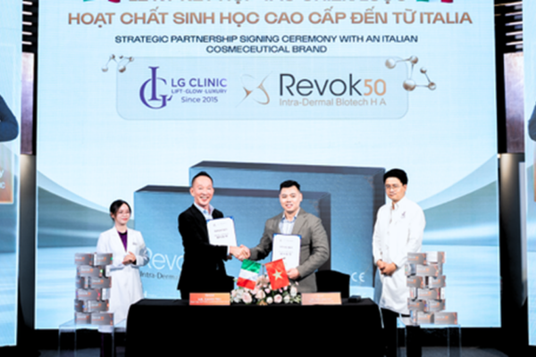 LG Clinic ứng dụng Revok50 – Giải pháp trẻ hoá và phục hồi da từ Italia cho làn da Việt