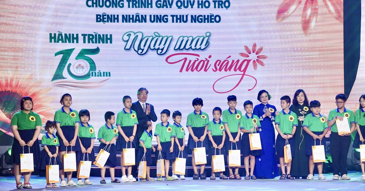Phó Thủ tướng Phạm Thị Thanh Trà: Không để bệnh nhân ung thư nghèo đơn độc trong cuộc chiến giành sự sống