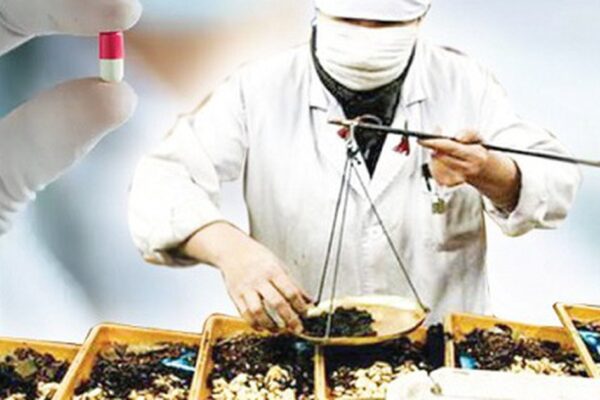 Thuốc y học cổ truyền mới chiếm hơn 5% chi BHYT, đề xuất mở rộng danh mục thanh toán