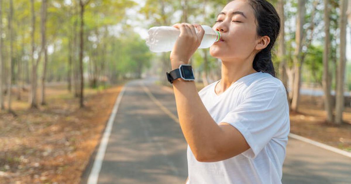 Nắng nóng đỉnh điểm – nên uống nước như thế nào để đảm bảo sức khỏe?