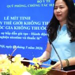 Bộ Nội vụ đề nghị cán bộ, công chức, viên chức, người lao động gương mẫu thực hiện nói không với thuốc lá