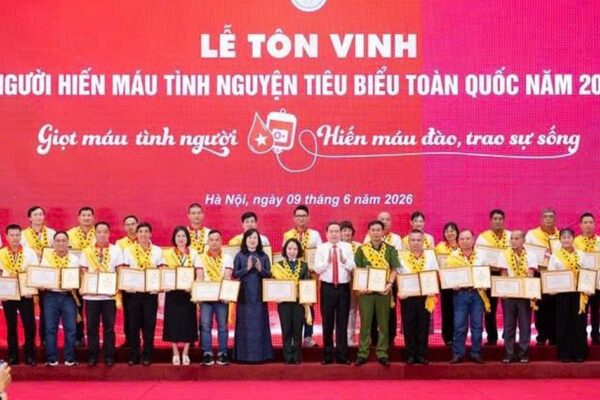 Tôn vinh 100 người hiến máu tiêu biểu toàn quốc: Lan tỏa những câu chuyện đẹp về tình người