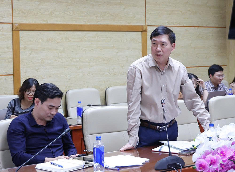 Bộ trưởng Đào Hồng Lan: Tập trung nguồn lực, bảo đảm tiến độ rà soát hệ thống văn bản quy phạm pháp luật về y tế- Ảnh 9.