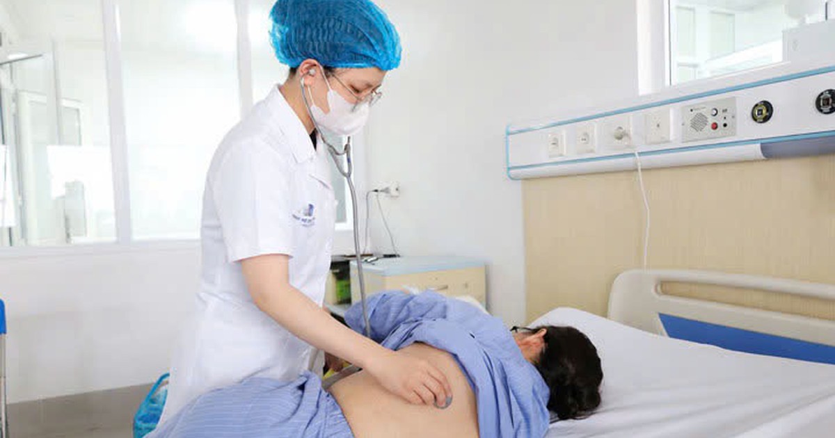 Nhịn ăn, uống nước kiềm để chữa ung thư, người bệnh nhập viện nguy kịch
