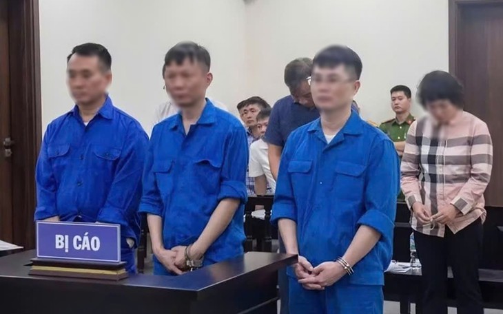 Hoãn phiên xét xử cựu chủ tịch phường ở Hà Nội nhận tiền bỏ qua sai phạm xây dựng