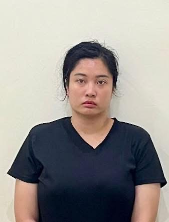 img9900-17816196844731994527631 Người phụ nữ mua bánh chưng không trả tiền còn chém chủ quán phải nhập viện- Ảnh 1.