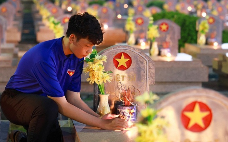 Nghiên cứu bổ sung chính sách hỗ trợ và nuôi dưỡng con liệt sĩ đến 18 tuổi, nâng phụ cấp cho thương binh nặng- Ảnh 2.