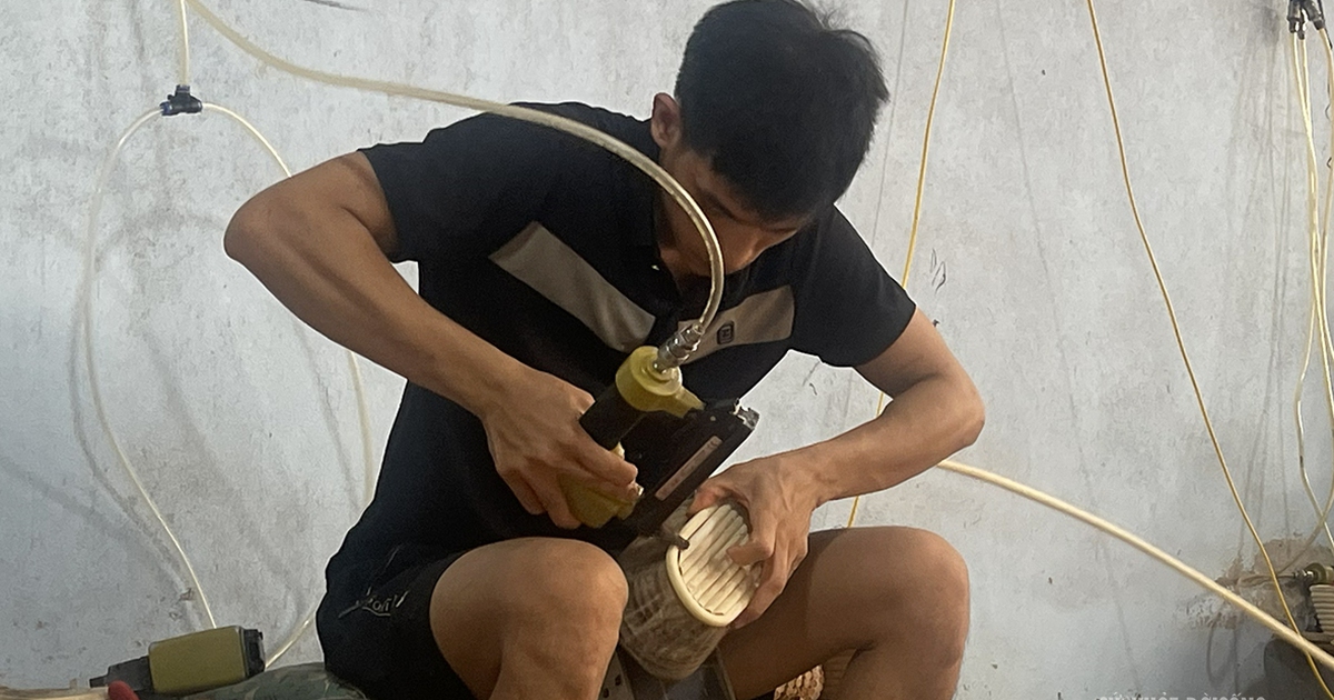 Người trẻ giữ lửa mây tre Phú Vinh