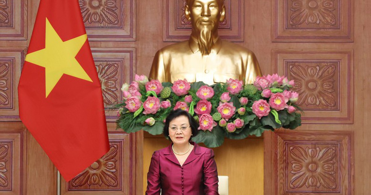Nghiên cứu bổ sung chính sách hỗ trợ và nuôi dưỡng con liệt sĩ đến 18 tuổi, nâng phụ cấp cho thương binh nặng