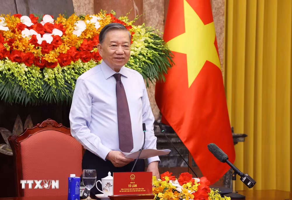 Tổng Bí thư, Chủ tịch nước Tô Lâm: Báo chí phải bám sát thực tiễn, tôn trọng sự thật, lấy lợi ích của nhân dân làm điểm xuất phát- Ảnh 1. Tổng Bí thư, Chủ tịch nước Tô Lâm: Báo chí phải bám sát thực tiễn, tôn trọng sự thật, lấy lợi ích của nhân dân làm điểm xuất phát- Ảnh 1.