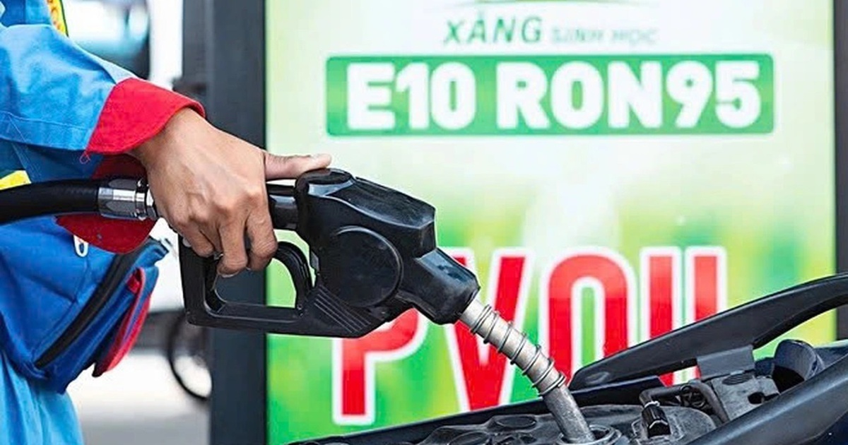 Xăng E10 chính thức thay thế RON95 trong điều hành giá đến hết 15/6/2028