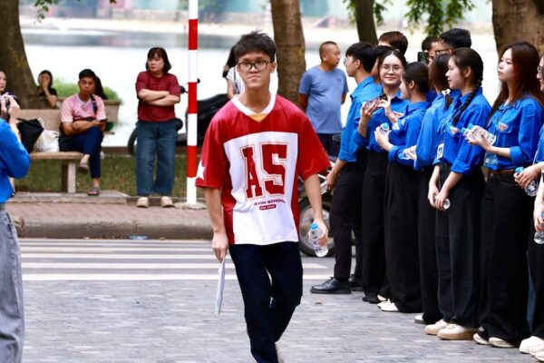 Sáng nay, hơn 1,2 triệu thí sinh thi tốt nghiệp THPT ngày cuối