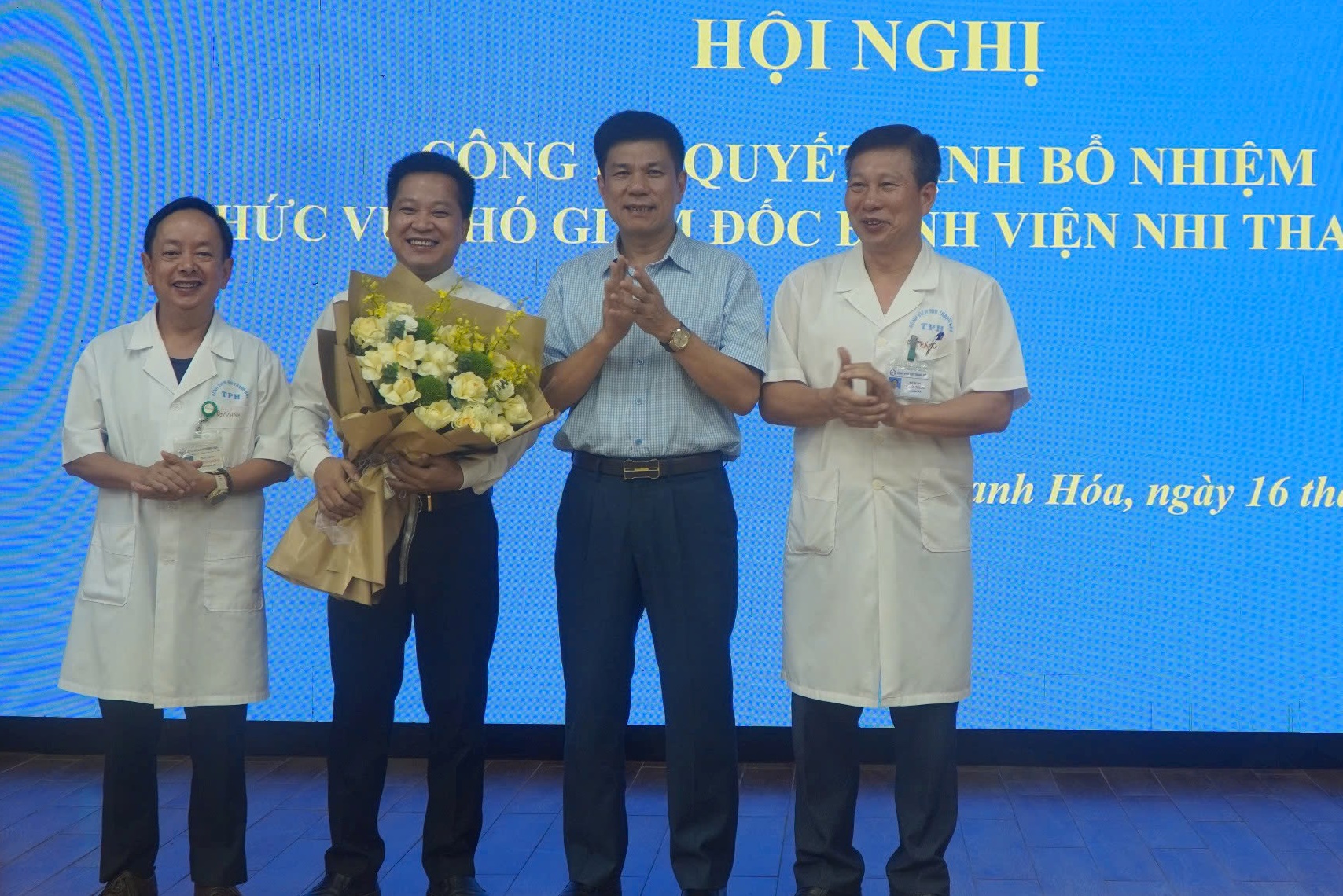 Tiến sĩ Nguyễn Hữu Thành được bổ nhiệm làm Phó Giám đốc Bệnh viện Nhi Thanh Hóa - Ảnh 2.