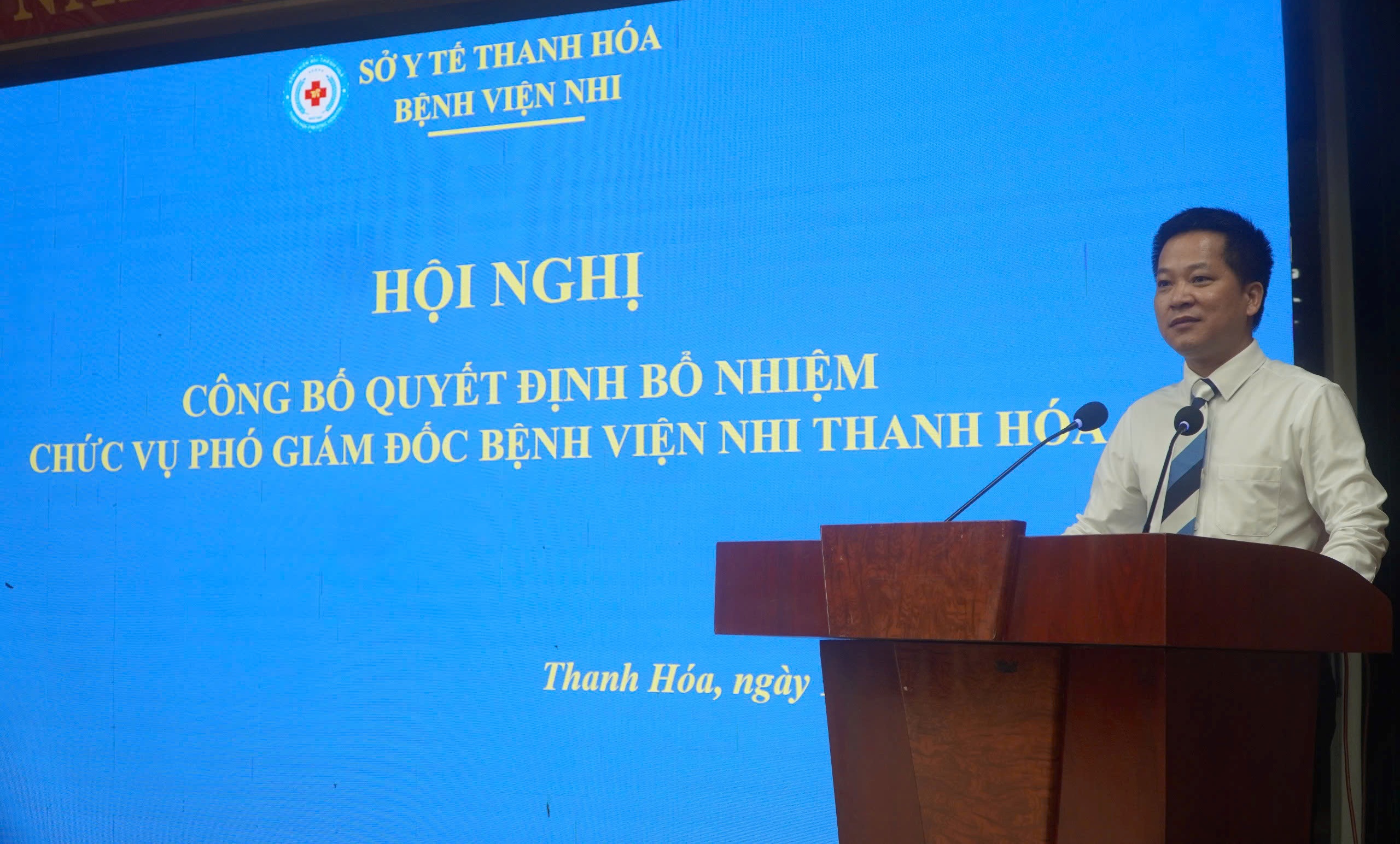 Tiến sĩ Nguyễn Hữu Thành được bổ nhiệm làm Phó Giám đốc Bệnh viện Nhi Thanh Hóa - Ảnh 3.